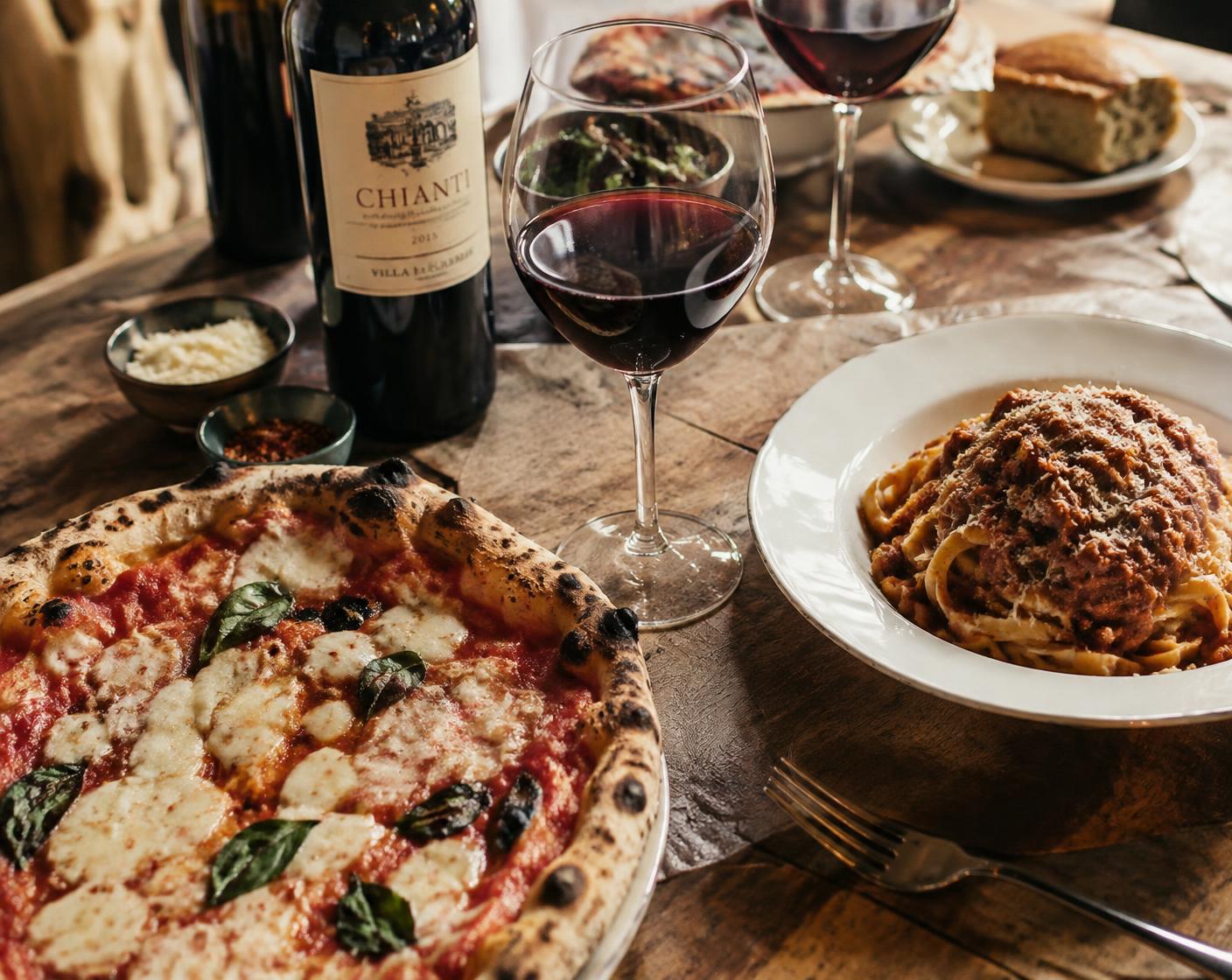 Vin til pizza og pasta: guide til lasagne, carbonara, bolognese og mere